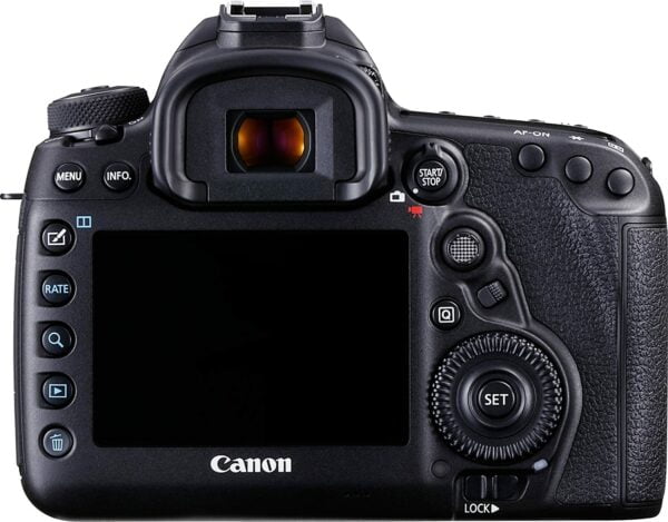 Canon 5D Mark IV With EF 24-105mm f/4L IS II USM