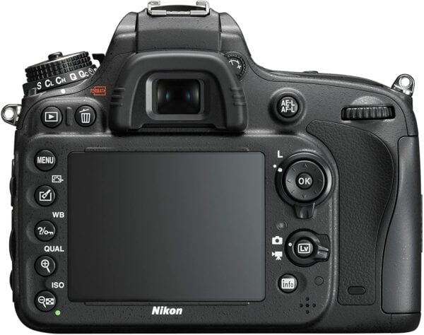 Nikon D610  24.3MP (Body)