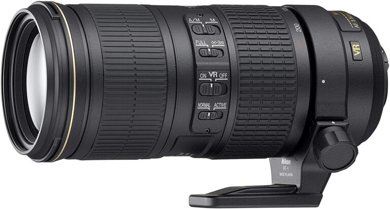 Nikon AF-S NIKKOR 70-200mm f/4G ED VR lens, ideal for professional photography.