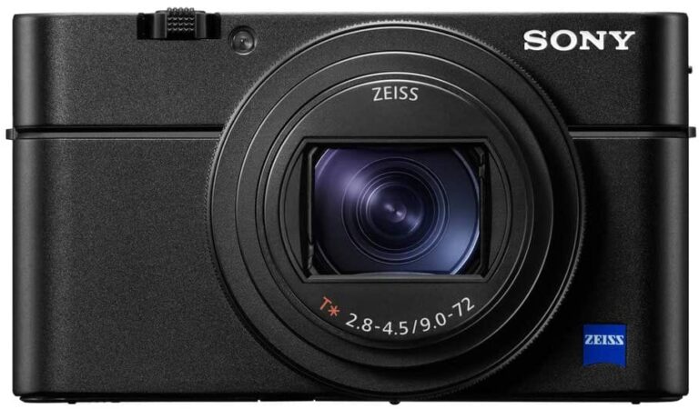 Sony Cyber-Shot RX100 VII digital camera with Zeiss lens, ideal for photography enthusiasts.