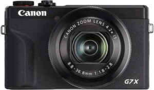 Canon Powershot G7 X Mark III digital camera, compact and ideal for photography enthusiasts.