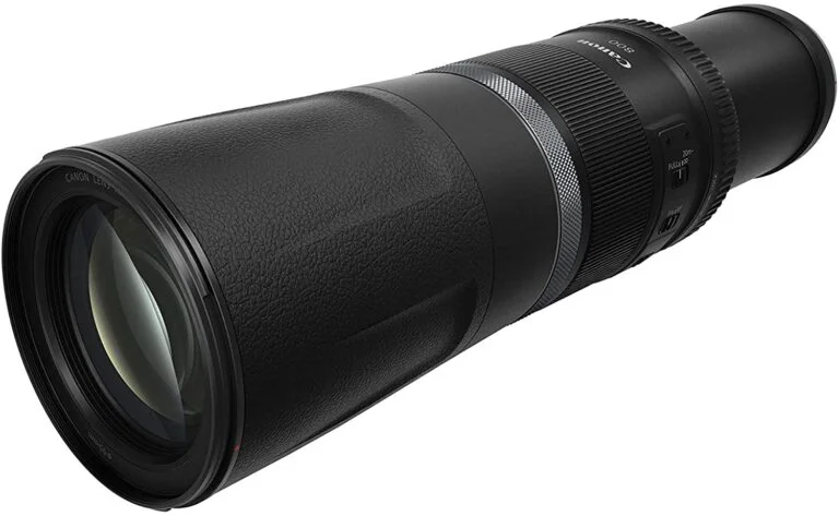 Canon RF 800mm f/11 IS STM lens for professional photography.