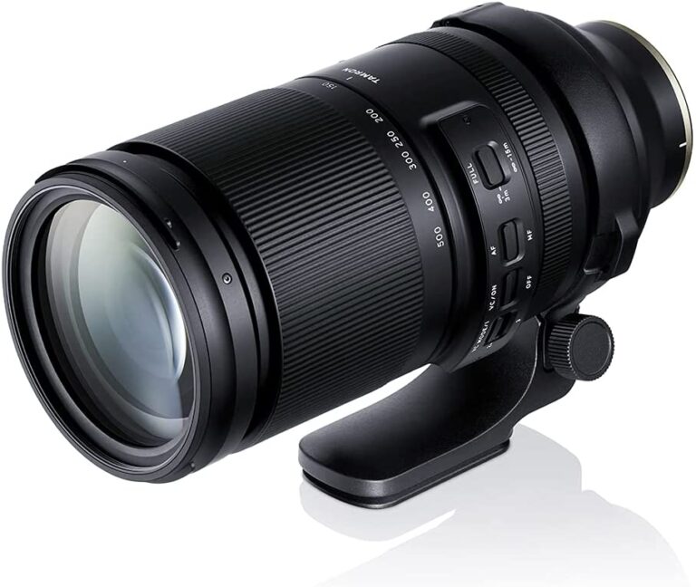 Tamron 150-500mm F5-6.7 Di III VC VXD lens for Sony E mount, ideal for wildlife photography.