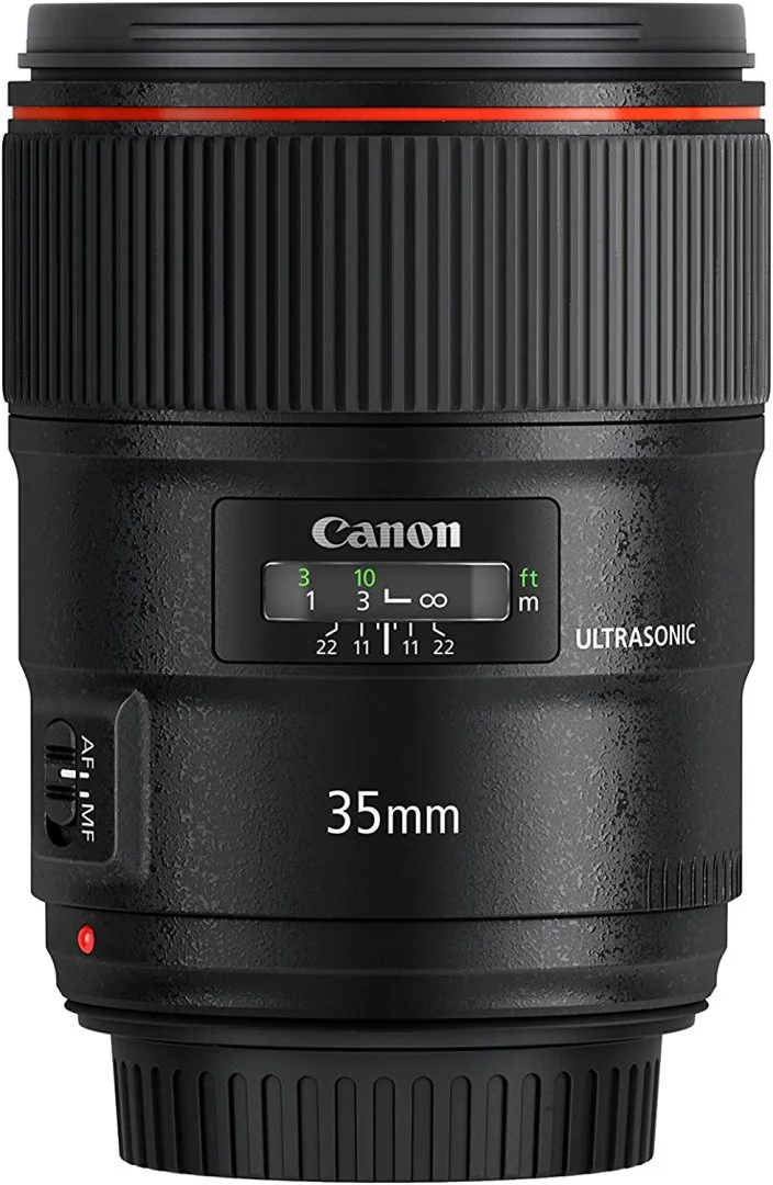 Canon EF 35mm f/1.4L II USM lens, ideal for professional photography.