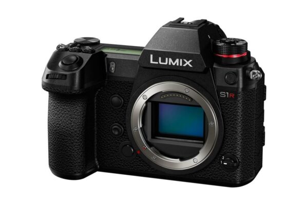 Panasonic Lumix DC-S1R Mirrorless Camera - Body