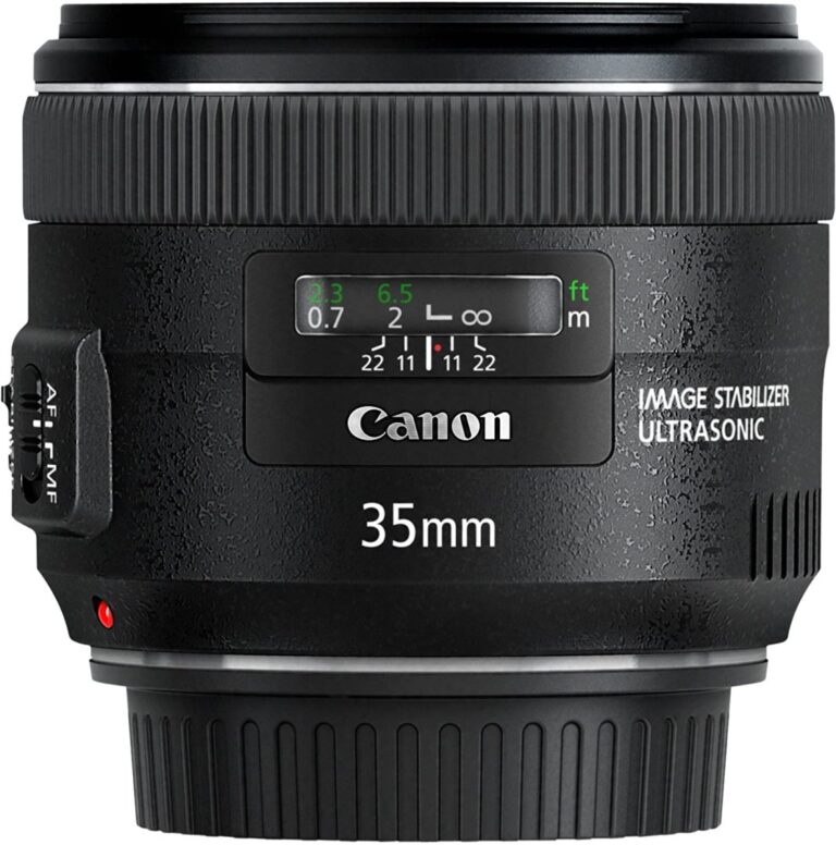 Canon EF 35mm f/2 IS USM lens with image stabilizer, ideal for photography enthusiasts.