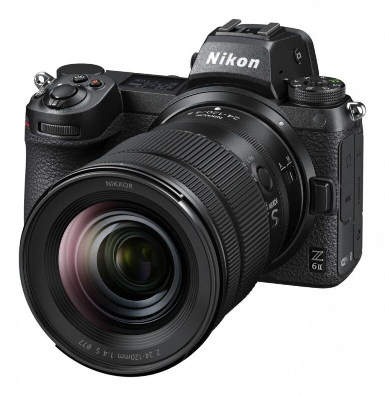 Nikon Z6 II camera with Nikkor Z 24-120mm f/4 S lens, ideal for professional photography.