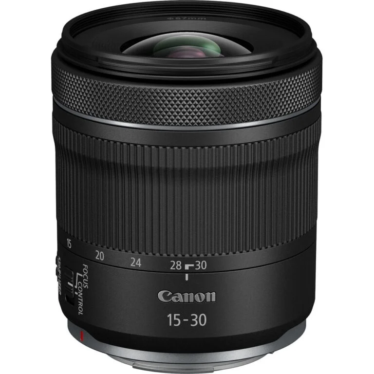 Canon RF 15-30mm F4.5-6.3 IS STM lens for mirrorless cameras, available at Camix UK.