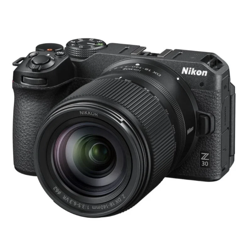 Nikon Z30 mirrorless camera with 18-140mm lens, ideal for photography enthusiasts.