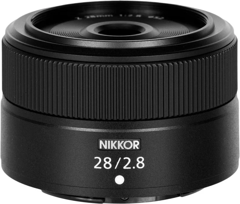 Nikon NIKKOR 28mm f/2.8 lens for mirrorless cameras, ideal for photography enthusiasts.