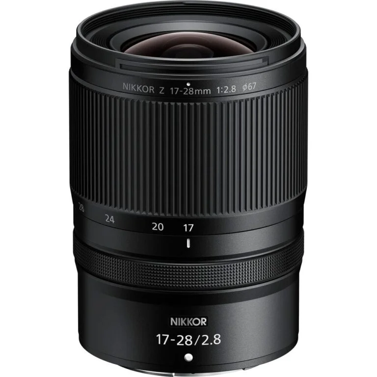 Nikon Z 17-28mm f/2.8 lens for mirrorless cameras, ideal for wide-angle photography.