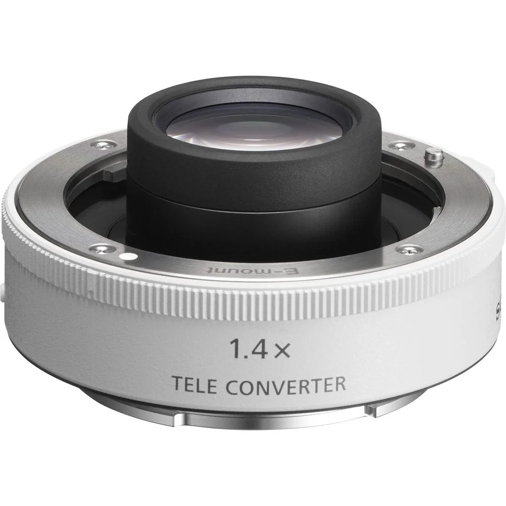 1454496359_1222777 1.4x teleconverter for Sony E mount lenses, enhances zoom capabilities.