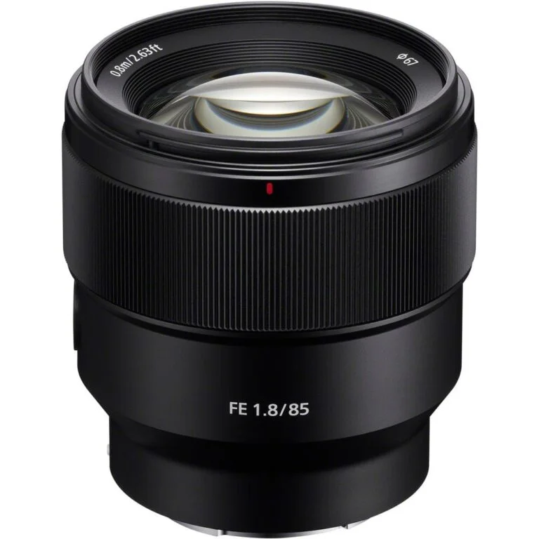 Sony FE 85mm f/1.8 lens for mirrorless cameras, ideal for portrait photography.