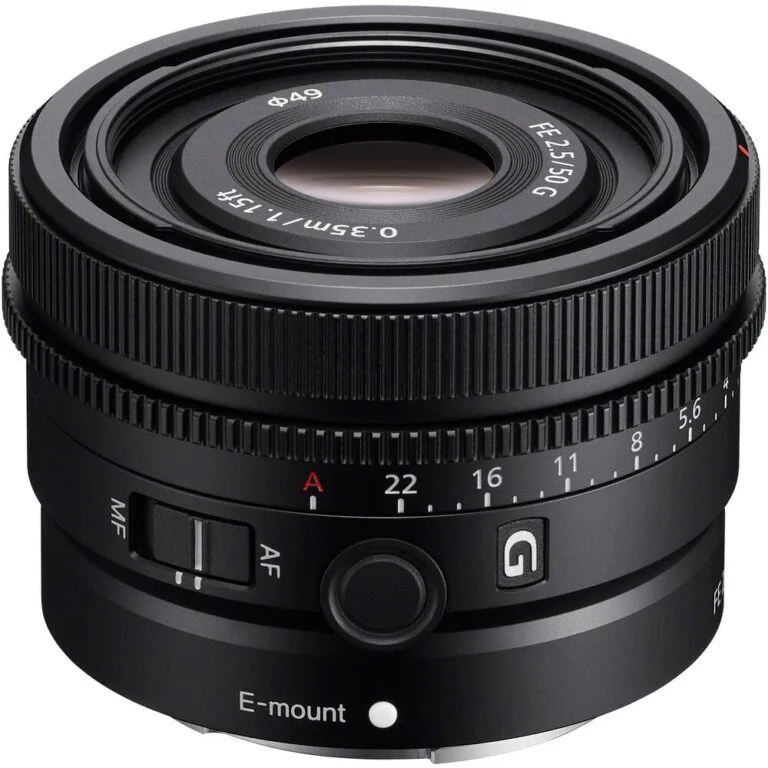 Sony E mount prime lens for mirrorless cameras, available at Camix UK.