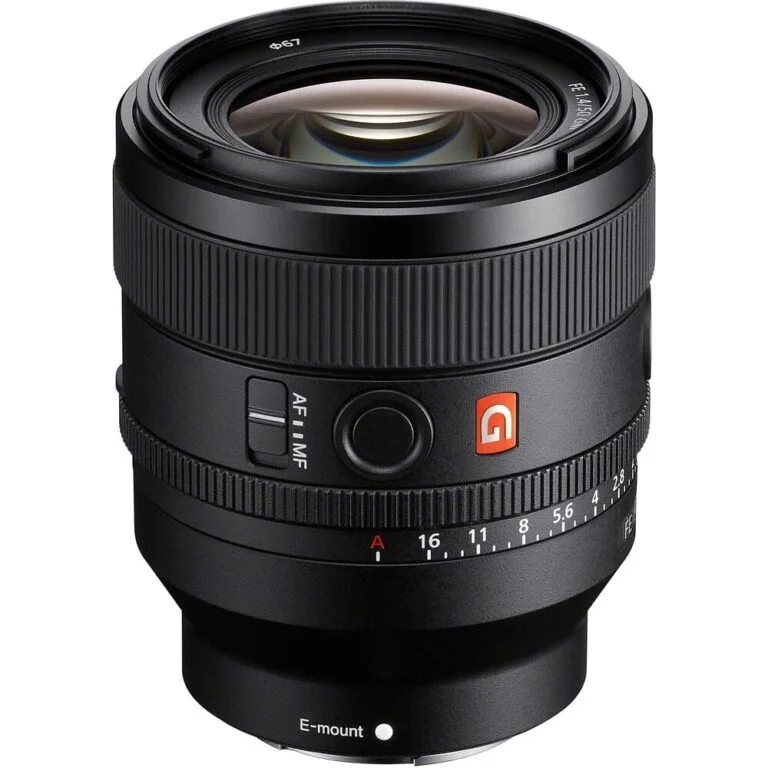 Sony E mount lens for mirrorless cameras, ideal for photography enthusiasts.
