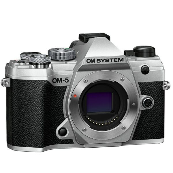 Olympus OM-5 With 14-150 II Lens - Silver