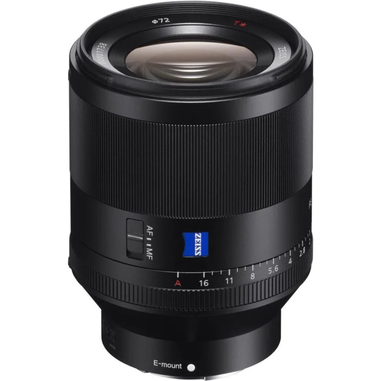 Sony E-mount lens with Zeiss optics for mirrorless cameras, ideal for professional photography.
