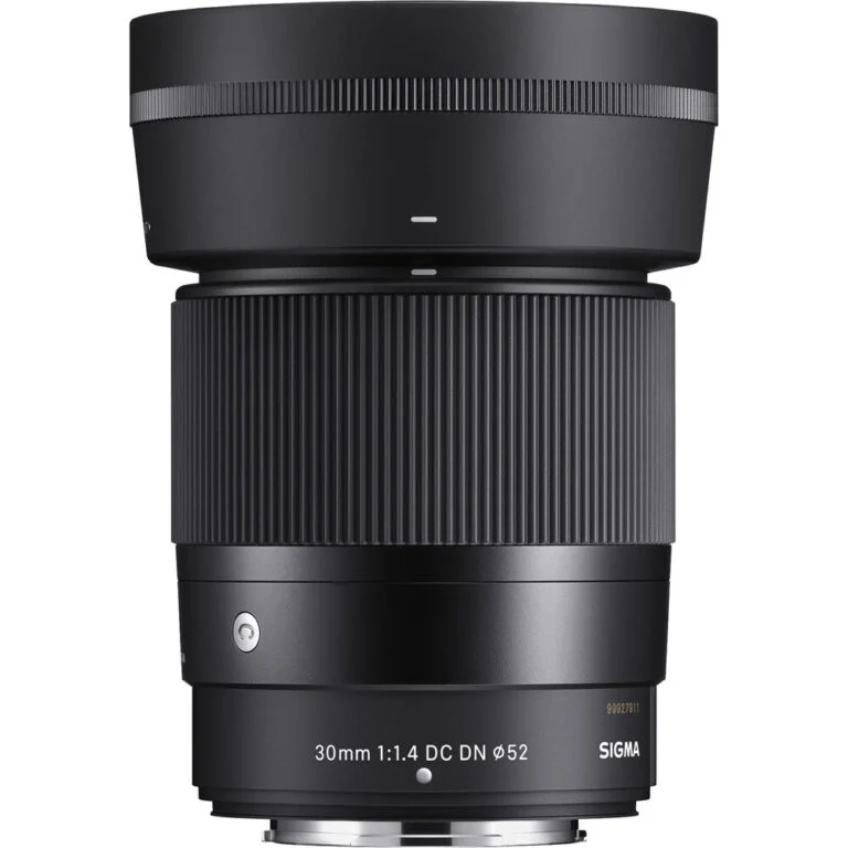 Sigma 30mm f/1.4 DC DN lens for mirrorless cameras, ideal for photography enthusiasts.