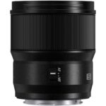Professional camera lens with autofocus and manual focus switch, ideal for photography enthusiasts.