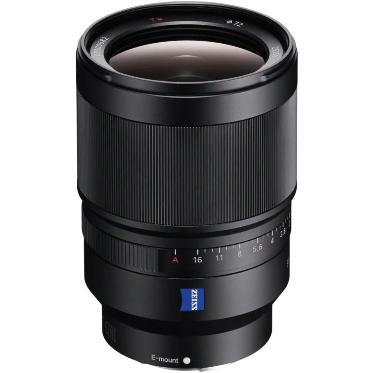 Sony E mount lens for mirrorless cameras, available at Camix UK.