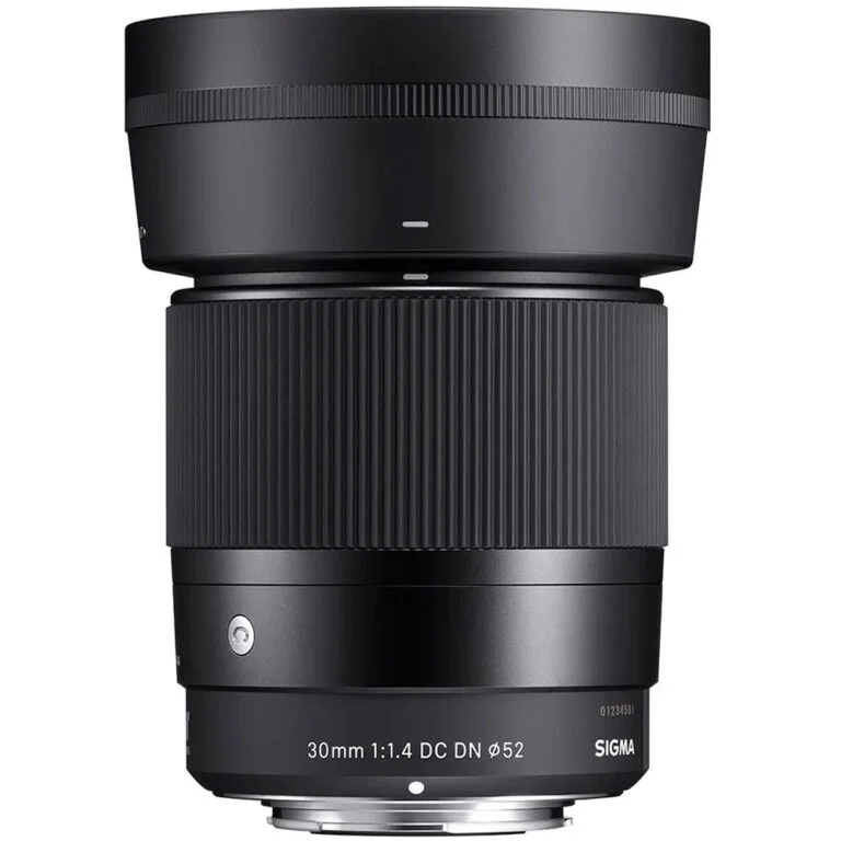 Sigma 30mm f/1.4 DC DN lens for mirrorless cameras, ideal for photography enthusiasts.