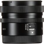 Black camera lens with focus switch, ideal for photography enthusiasts.