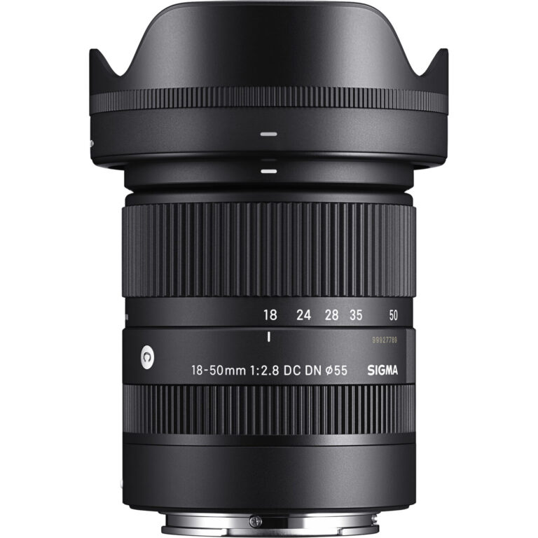 Sigma 18-50mm F2.8 DC