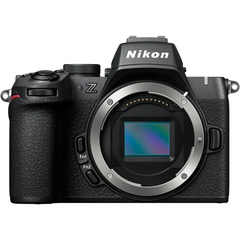 Nikon Z mirrorless camera body available at Camix UK.